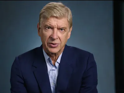 Arsène Wenger: Bất Khả Chiến Bại