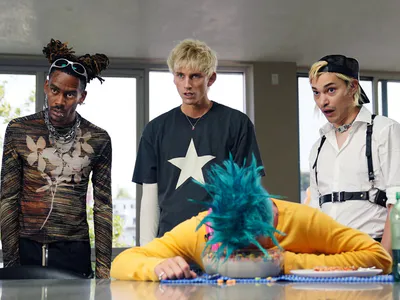 Buổi Sáng Kỳ Quặc Ở Tây Hollywood