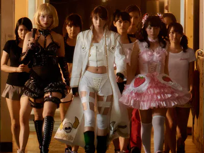 Các Cô Gái Huyết Chiến