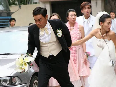Cô Gái Thích Mua Sắm