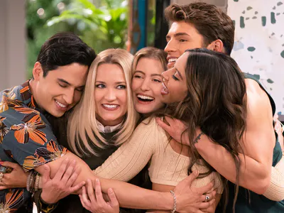 Đã Xinh Còn Thông Minh