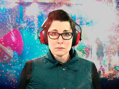Sue Perkins: Hoàn Toàn Hợp Pháp