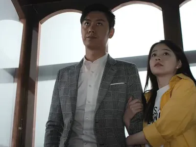 Yêu 100 Điểm